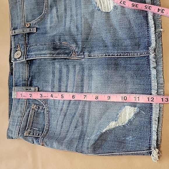 Express Size 0 Distressed Denim Mini Skirt, Excellent Used Condition - Picture 8 of 9